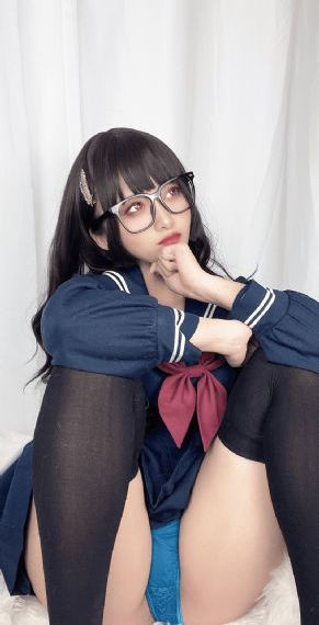 精品少妇偷拍12p_国产剧超清免费观看