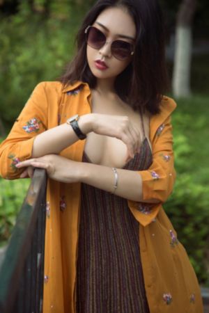 俄罗斯女人的比有多大_1080P在线手机播放